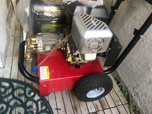 Generac Pressure Washer 2300 psi for Sale in Edgewater, NJ - OfferUp