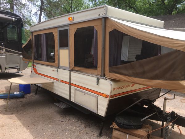 1979 Starcraft galaxy 8 pop up camper for Sale in Addison, IL - OfferUp