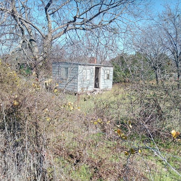 Shed for sale it's 10x10 are10x12 for Sale in Burleson, TX 