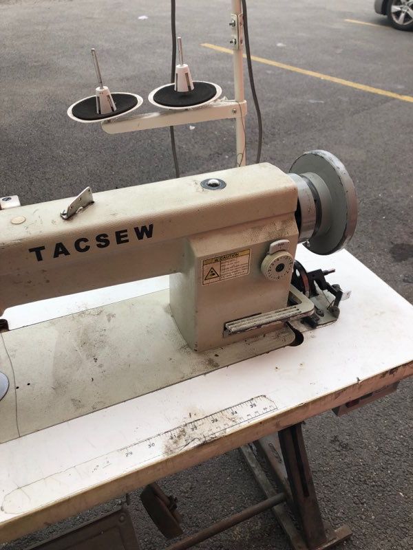 Tacsew T111-155 Industrial Sewing Machine for Sale in Chicago, IL - OfferUp