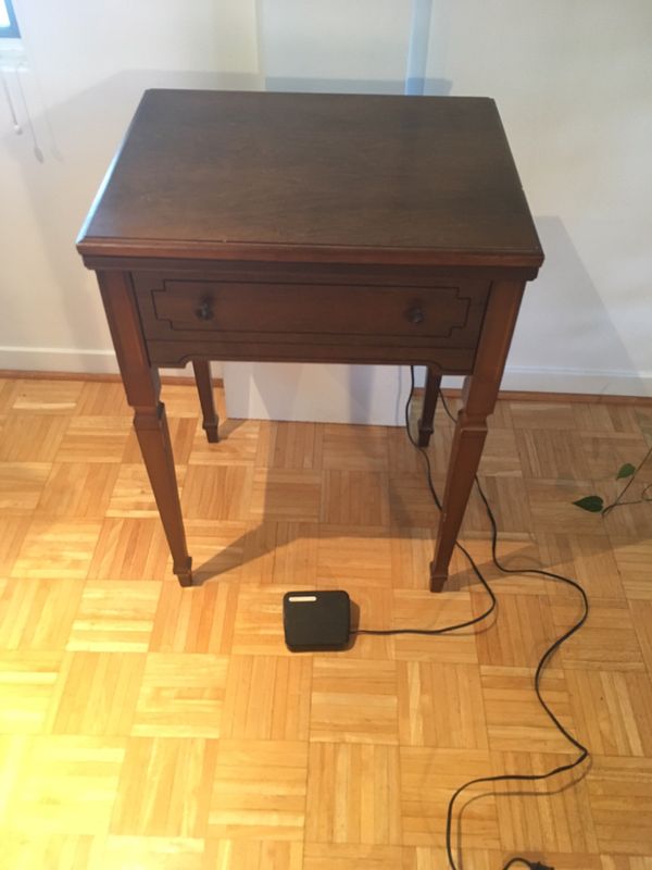 Sears Kenmore Vintage Table Sewing Machine!!! Model 2142 for Sale in Forest Park, IL OfferUp