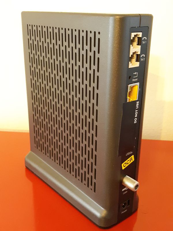 ARRIS TM3402A TELEPHONY CABLE MODEM DOCSIS 3.1 for Sale in Anaheim, CA