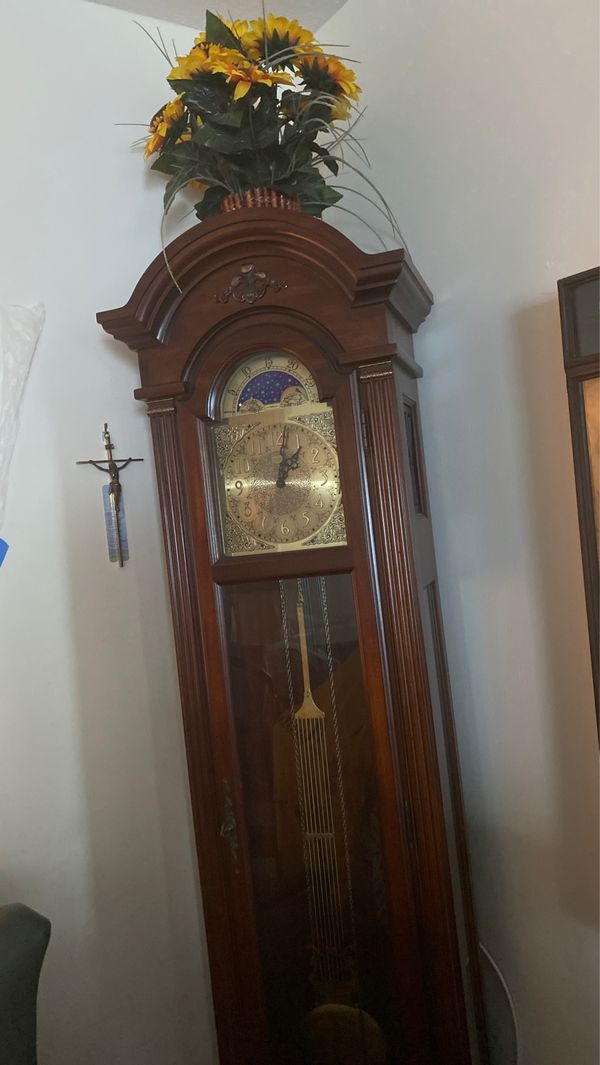 Antique cherry wood grandfather clock for Sale in LauderdalebytheSea