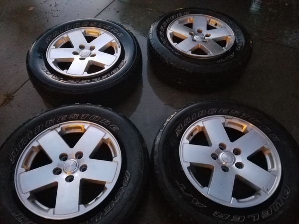 18 inch OEM Jeep Wrangler jk wheels for Sale in Highland, CA - OfferUp