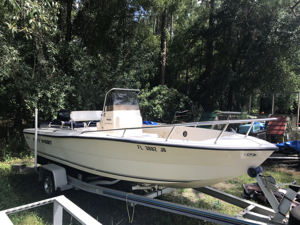 19 ft key west center console boat outboard for Sale in Land O Lakes