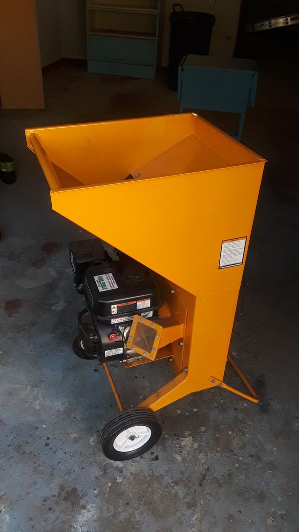 Predator 212cc 6.5 hp chipper/shredder for Sale in Kent, WA - OfferUp