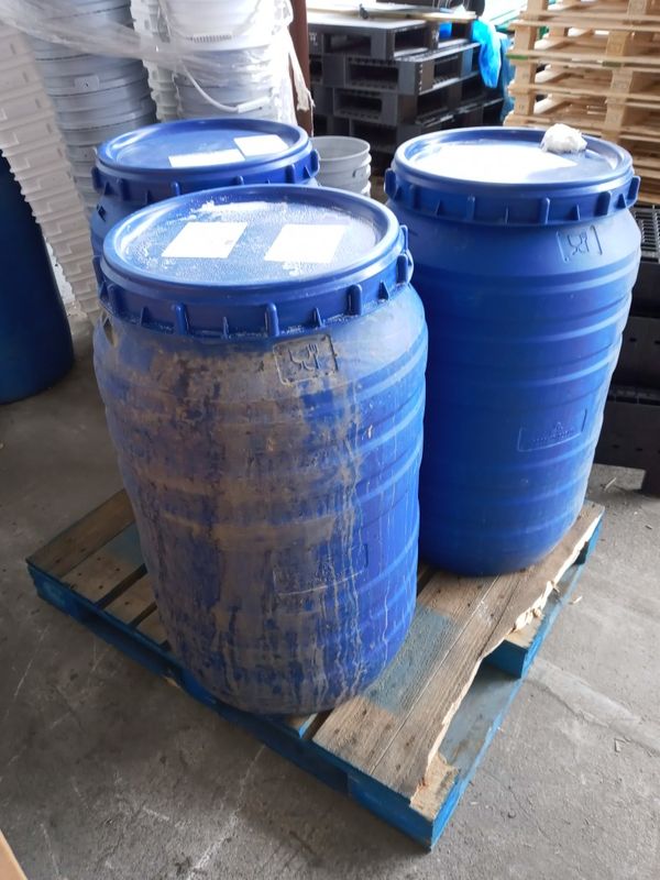 55 gallon storage plastic barrels for Sale in San Antonio, TX OfferUp