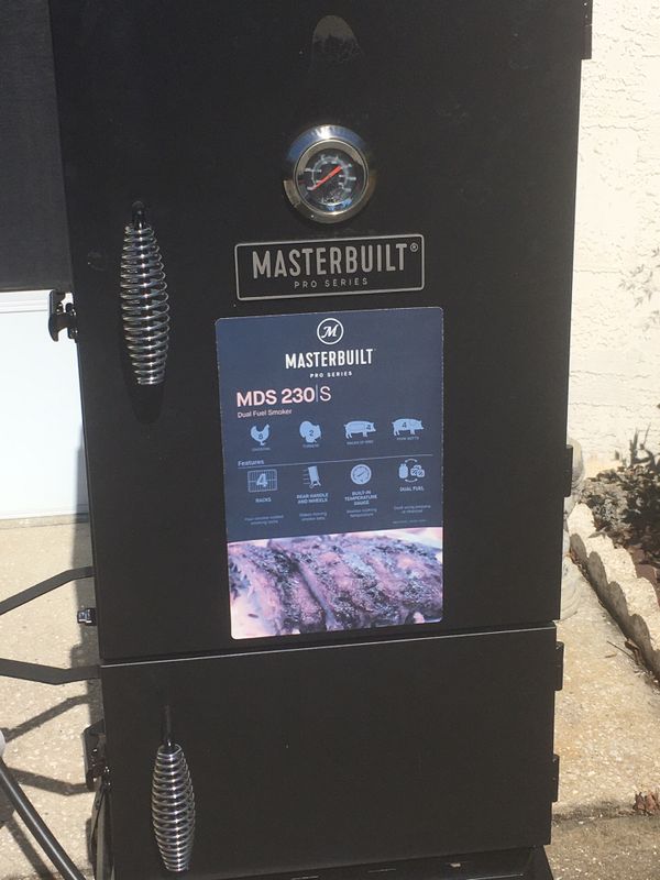 Master built pro series smoker propane new never used ready to go and