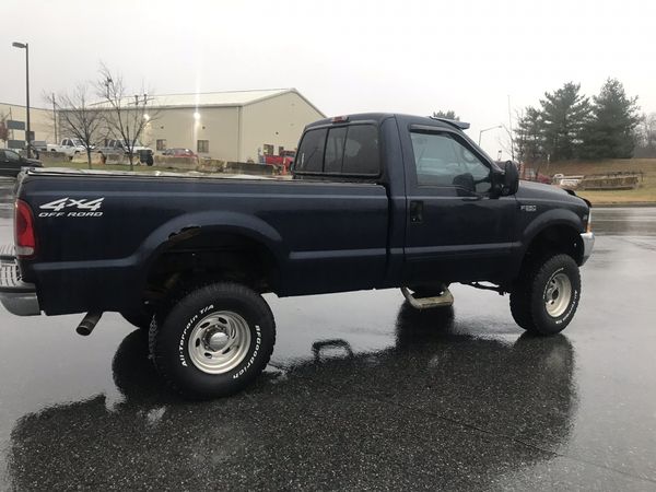 2002 lifted heavy duty ford E-350 pick up truck 4wd manual transmission
