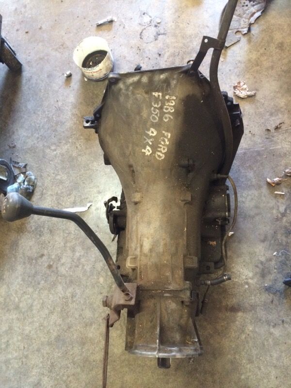 Ford c6 4x4 transmission big block bolt pattern for Sale in Franklin