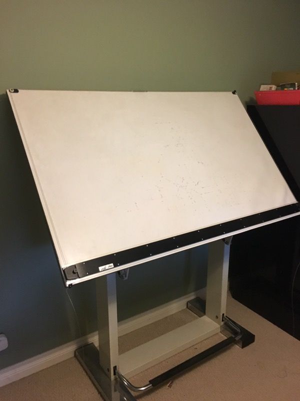 Leonar Neolt professional drafting table for Sale in Muskegon, MI OfferUp