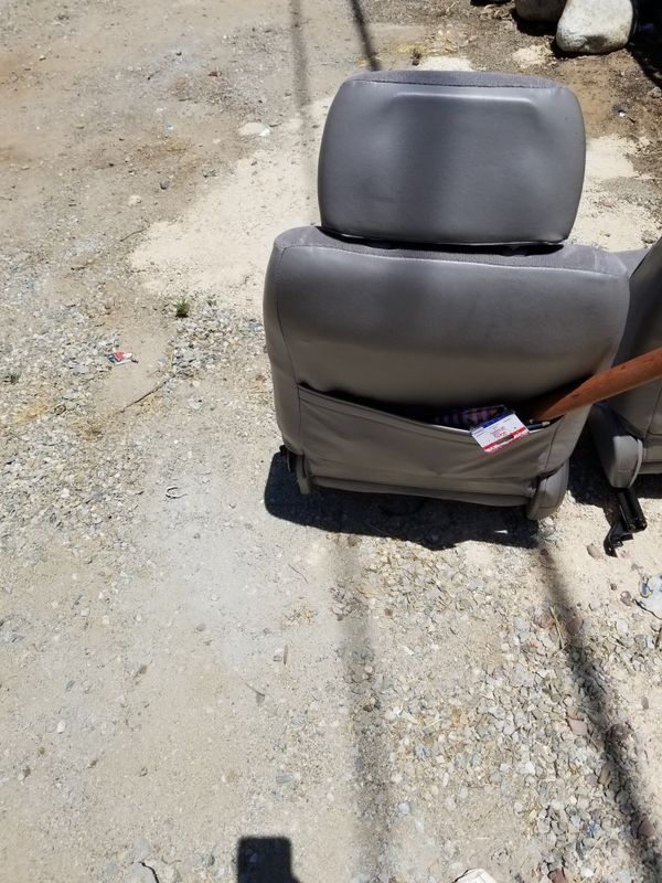 Bucket seats for 2001 toyota for Sale in Moreno Valley, CA OfferUp