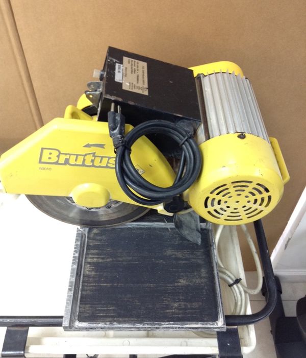 BRUTUS 18" , 60010 WET TILE SAW , MADE BY QEP. WITH STAND. A for Sale in Plantation, FL OfferUp
