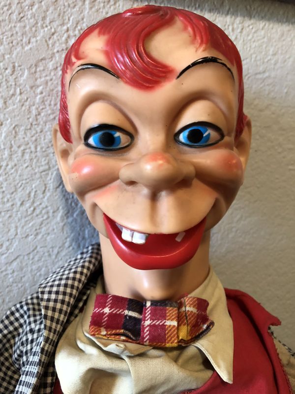 a dummy puppet