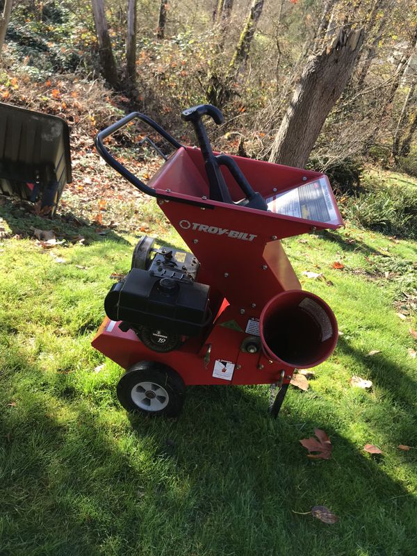 Troy-Bilt chipper shredder 10 horsepower for Sale in Kent, WA - OfferUp