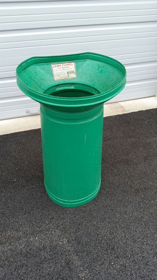 Green Lawn Funnel for Leaf or Trash for Sale in Stickney, IL OfferUp