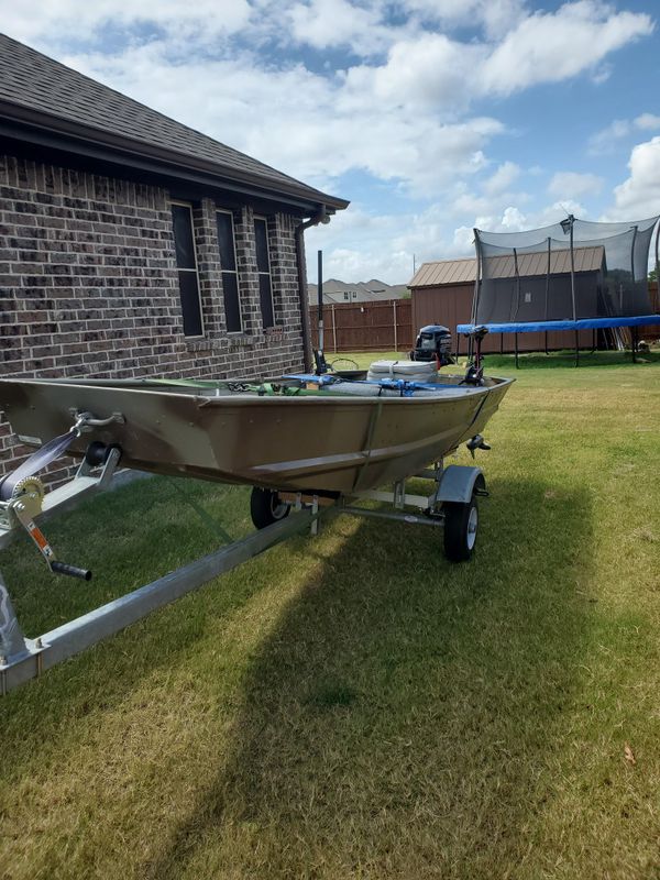 12ft Tracker Topper Jon Boat 2017 For Sale In Mesquite Tx Offerup
