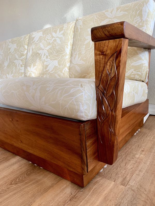 Vintage 1950s Hawaiian Koa couch anthurium carvings for Sale in Kapolei