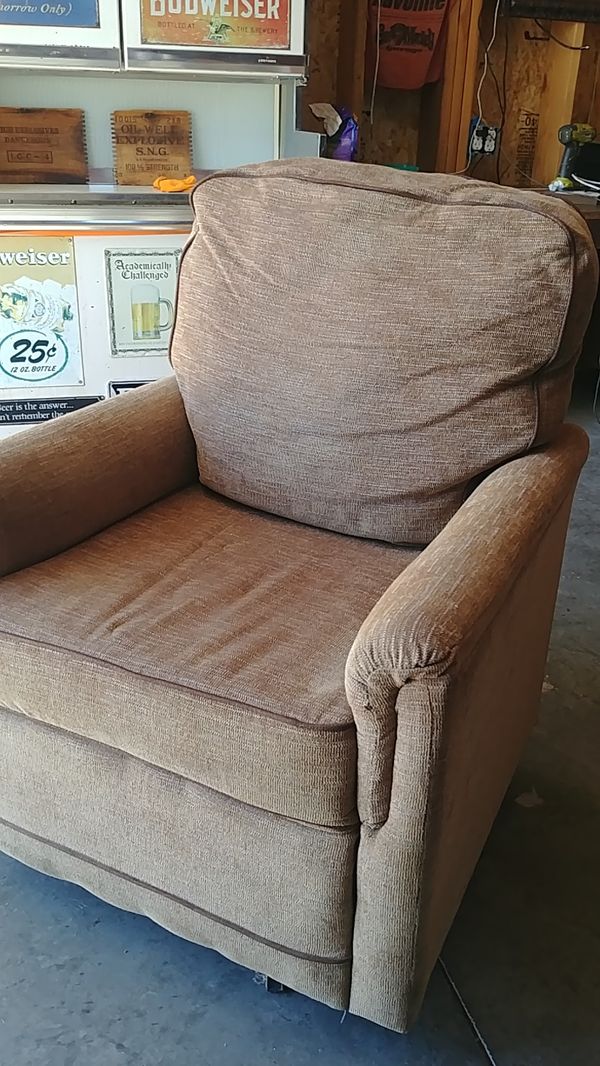 Small swivel RV / camper chair for Sale in Mesa, AZ OfferUp