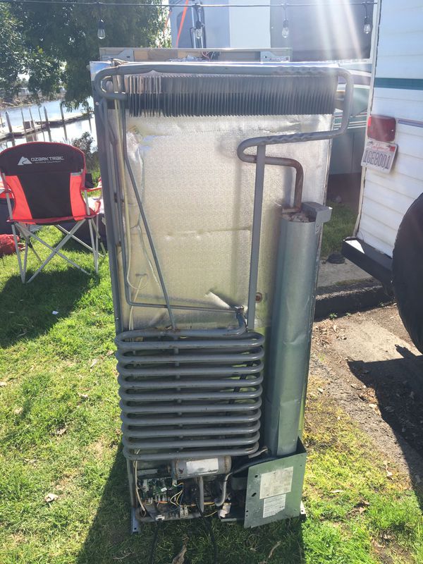 Dometic RV Refrigerator Gas/Electric for Sale in Winchester, CA OfferUp