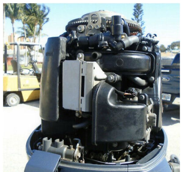 2013 YAMAHA 115 FOUR STROKE OUTBOARD MOTOR WITH A 25" SHAFT THE P THE