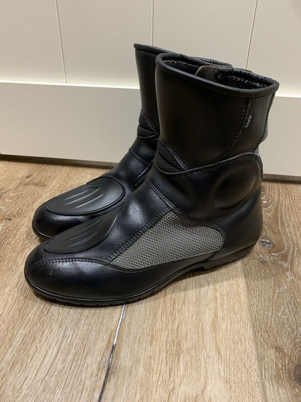 Bmw airflow boots