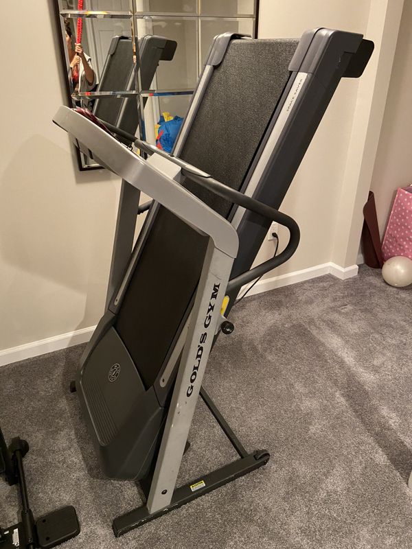 Gold’s Gym GG480 Treadmill for Sale in Danbury, CT OfferUp