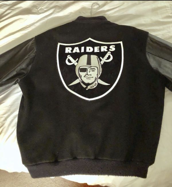 Oakland Raiders letterman jacket for Sale in Las Vegas, NV - OfferUp