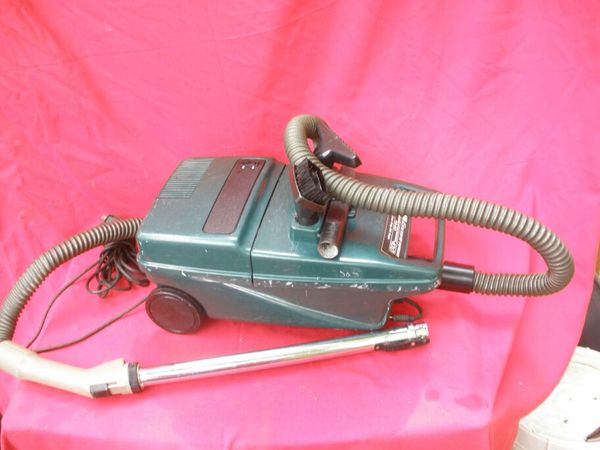 Hoover encore Canister Vacuum for Sale in Midlothian, VA - OfferUp