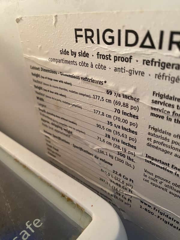 Frigidaire Gallery Fridge. Model JCD23 (ON HOLD) for Sale in Lakewood