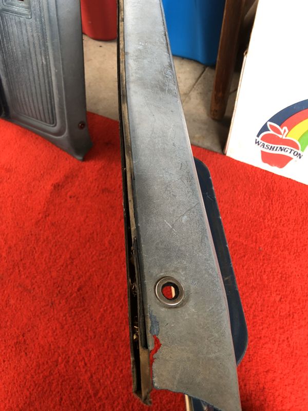 19731987 c10 door panels for Sale in Tulare, CA OfferUp
