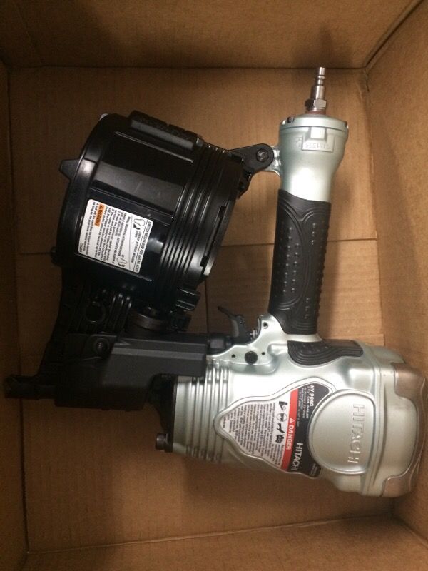 Hitachi NV90AG 3 1/2" Concrete Coil Nailer for Sale in West Park, FL