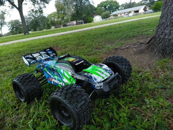 traxxas e revo 2.0 vxl