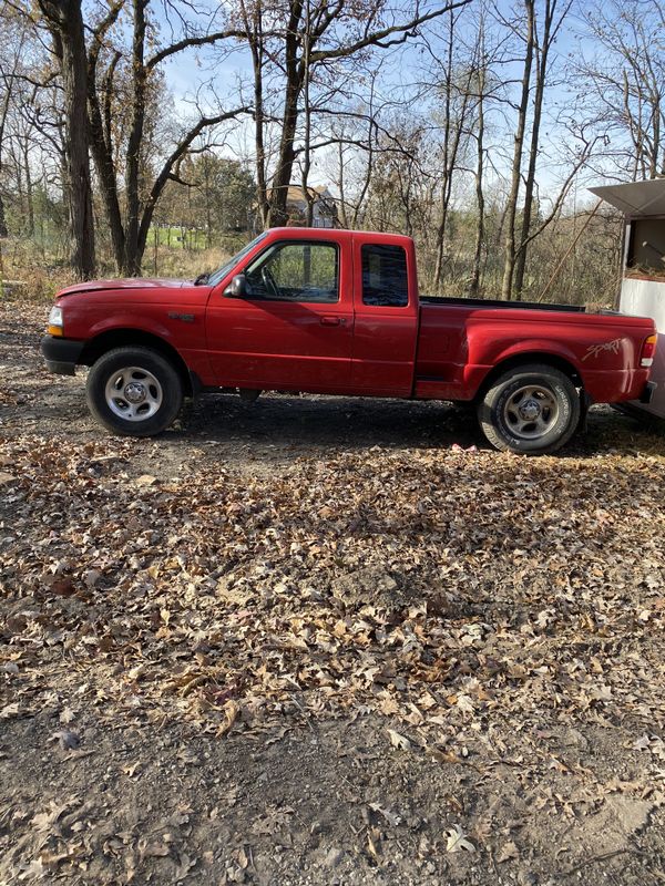 99 ford ranger 4.0 4wd splash for Sale in Homer Glen, IL - OfferUp