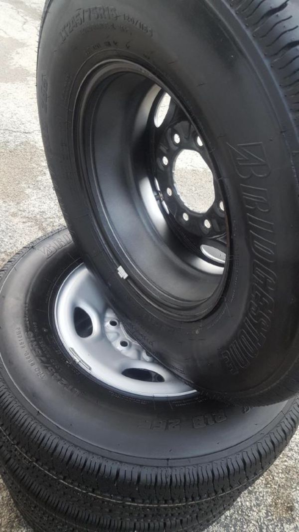 Brand new Chevy Express wheels and tires 245/75/16 for Sale in Oak Lawn