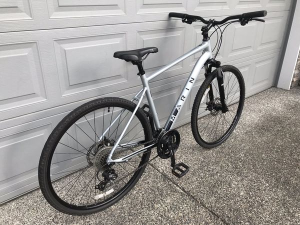 marin san rafael ds1 hybrid bike 2023