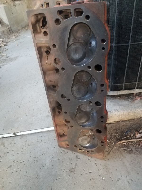 Large Oval 781 BBC heads BB Chevy for Sale in Industry, CA OfferUp