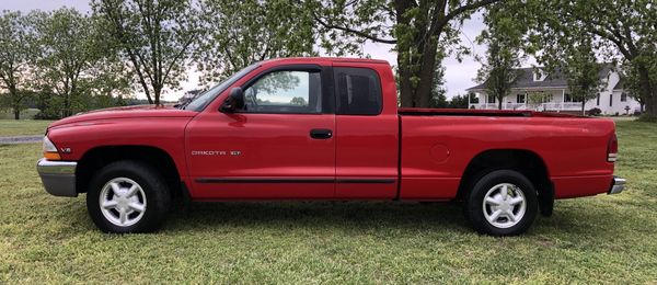 1997 Dodge Dakota SLT Extended Cab 4x2 V6 automatic for Sale in Locust ...