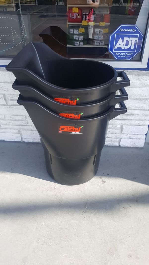 CATCHY CAN TRASH CAN for Sale in La Puente, CA OfferUp