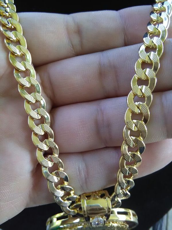 Cadena con Centenario Mexicano de 14k Oro Laminado for Sale in Houston