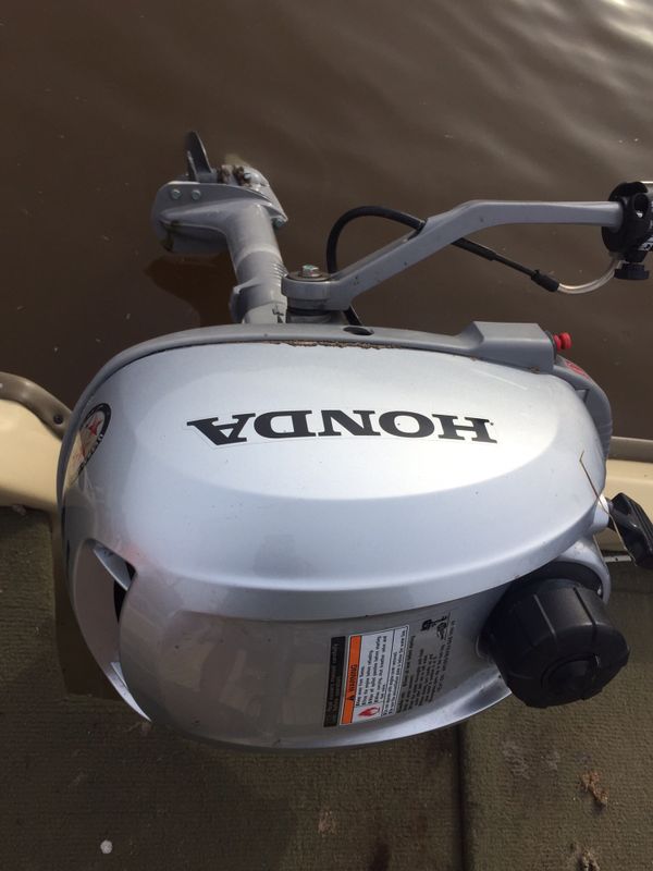Sun Dolphin Pro 120 two man fishing boat for Sale in San Marcos, CA