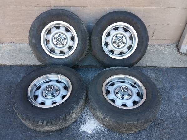 Ford Ranger rims and caps, 14 inch steel wheels 5 on 4.5 lugs fit cars ...