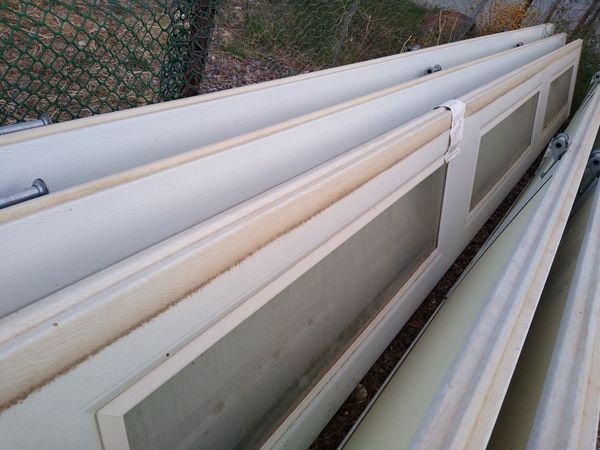 18 ft wide garage door for Sale in Surprise, AZ - OfferUp