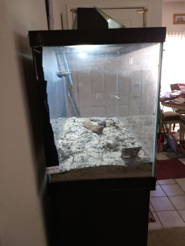 65-Gallon Aqueon Glass Aquarium for Sale in Sacramento, CA - OfferUp