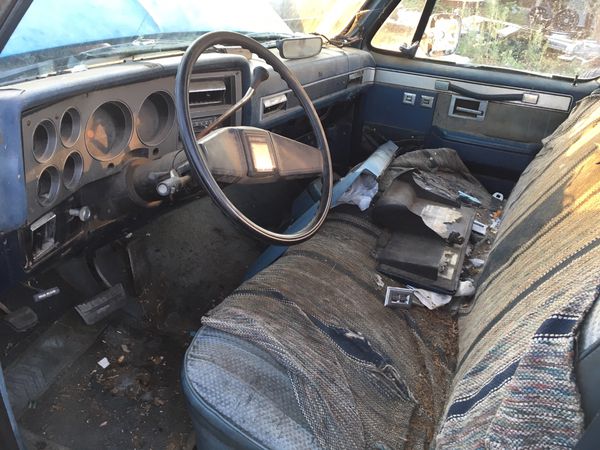 Parting Out 1987 Chevy C1500 Silverado - Parts For 73-89 Chevy / GMC