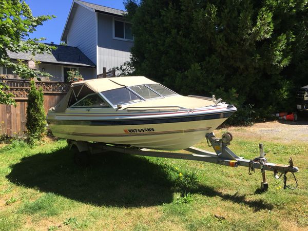 1985 Bayliner Capri 16’ 4 cylinder inboard outboard Volvo Penta. Full ...