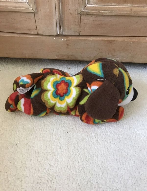 FAO Schwarz Stuffed Animal Dog for Sale in Raleigh, NC - OfferUp