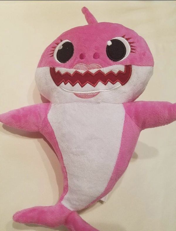 baby shark singing teddy