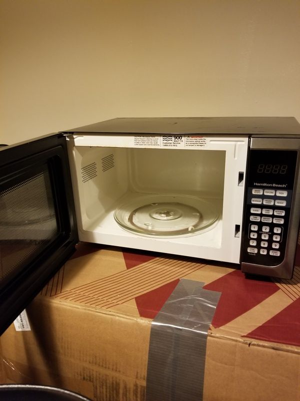 Hamilton Beach 900 Watt Microwave Oven for Sale in Riverdale, IL - OfferUp