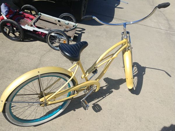 womens retro bike with basket